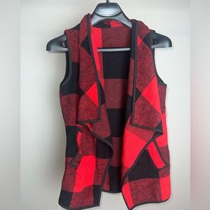 Women’s plaid vest